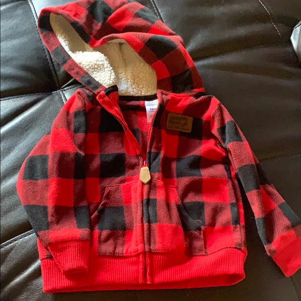 Black and re checkered zip up